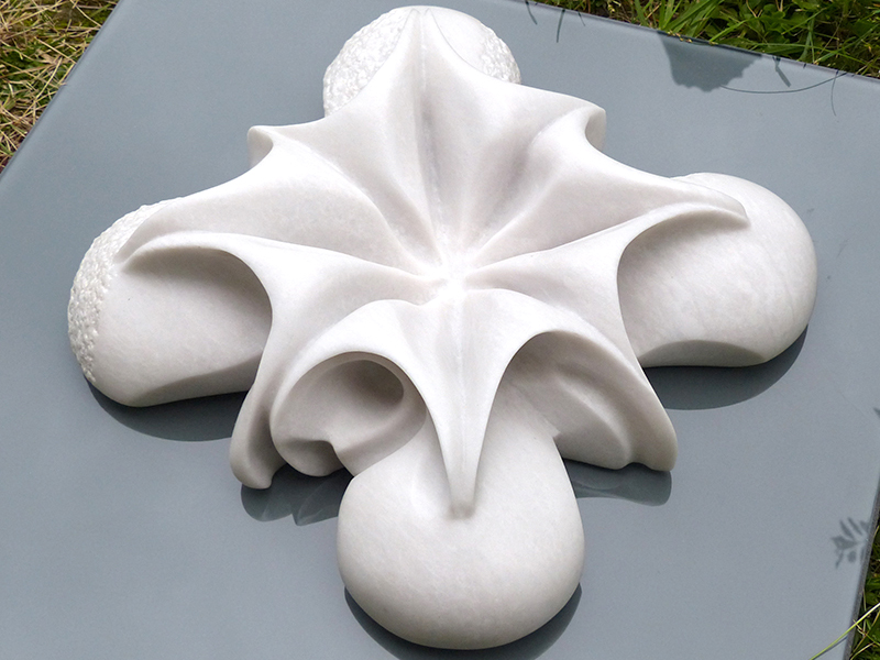 IZA - Isabelle Ardevol - Temple Interieur, sculpture marre blanc de Turquie - 2019