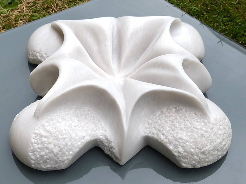 IZA - Isabelle Ardevol - Temple Interieur, sculpture marre blanc de Turquie - 2019