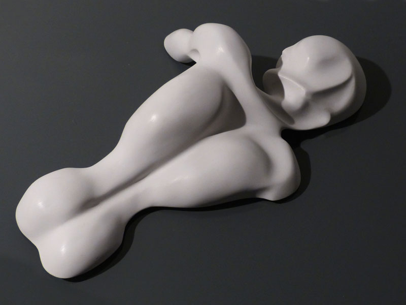 IZA - Isabelle Ardevol, sculpture Bien Etrange Violoncelle, serie Emergences, resine acrylique, 2013